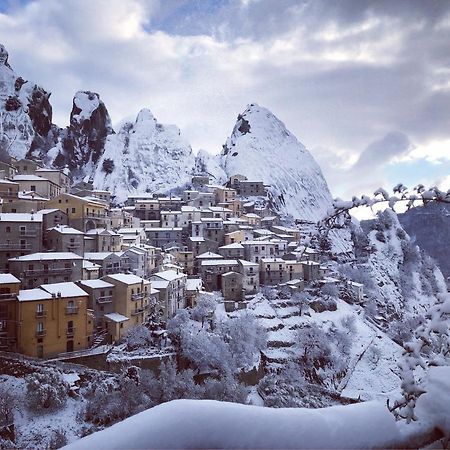 Bed and Breakfast Al Castello Castelmezzano Exterior foto