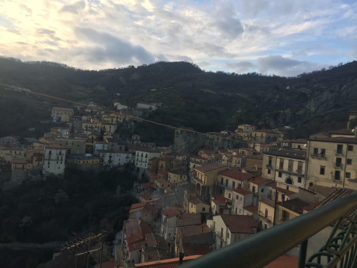 Bed and Breakfast Al Castello Castelmezzano Exterior foto