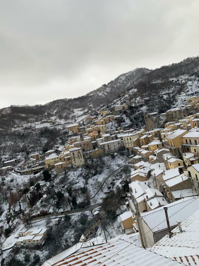Bed and Breakfast Al Castello Castelmezzano Exterior foto
